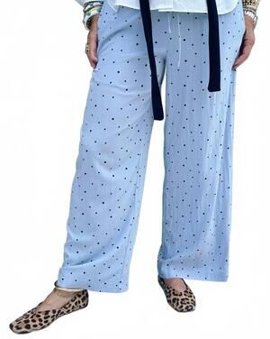 NEW THINGS BETWEEN poolside polka dot pants in blue